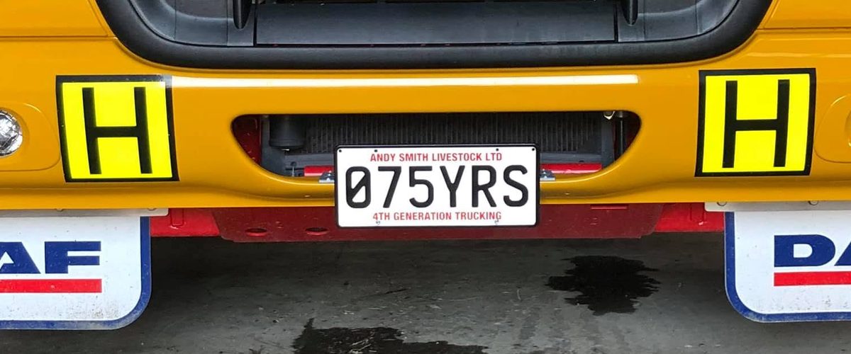 Number plate reading 075YRS, Andy Smith Livestock Ltd, 4th generation trucking